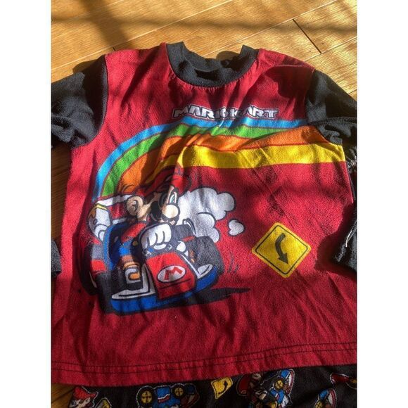 Mario Kart, boys pajama set size 8 - Picture 2 of 5